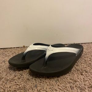 Flip flops